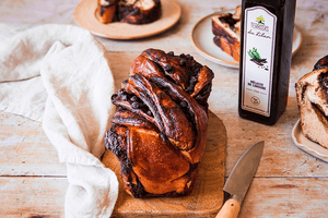 Babka à la Mélasse de Caroube et aux Pépites de Chocolat