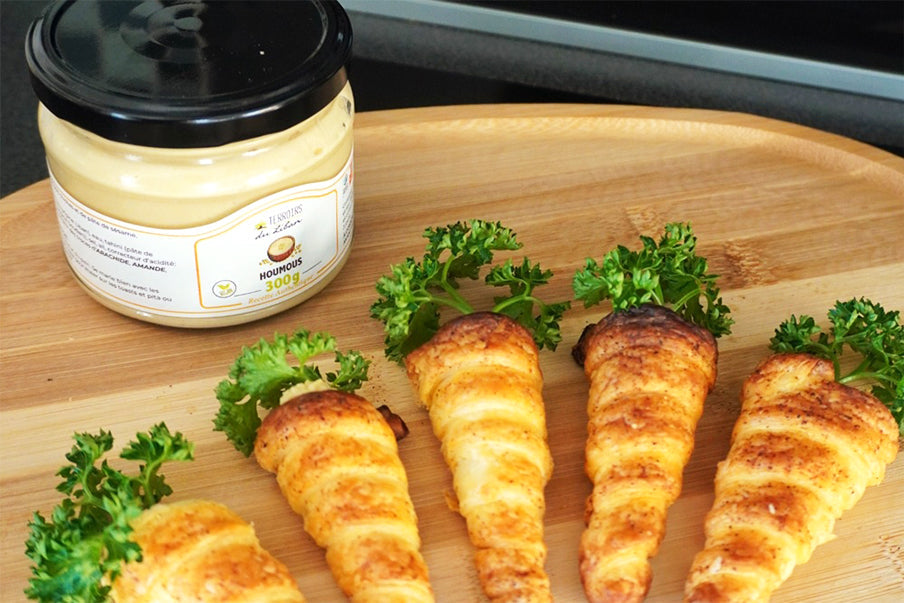 Puff Pastry Cones with Hummus