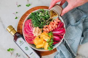 Salade Bowl Écrevisses et Vinaigrette au Verjus