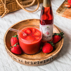 Jus de Fraise Parfumé au Sirop de Rose